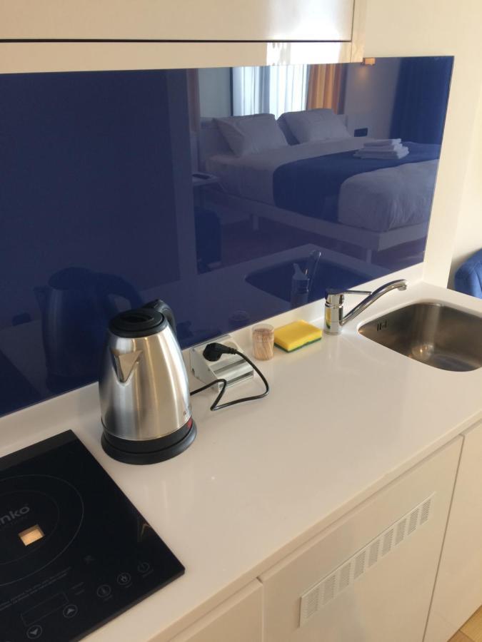Orbi Сiti Sunshine Apartments 巴统 外观 照片